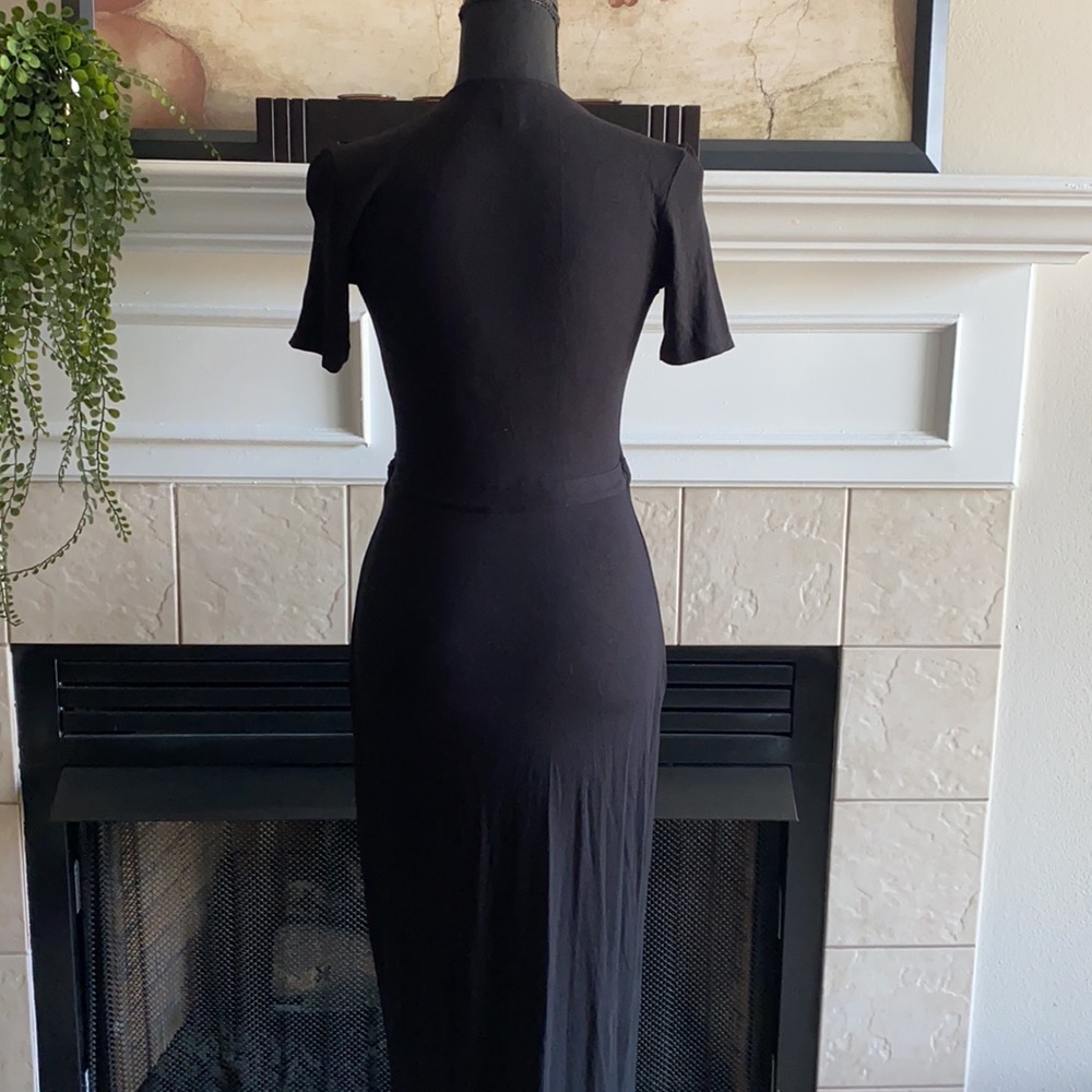 ☀️3/$15 Forever 21 Long Black Wrap-Tie Dress - Picture 4 of 4